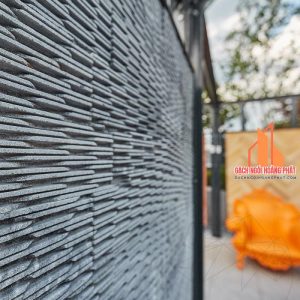 Đá răng lược đen 10x20